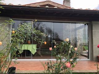 Veranda con Vetrate panoramiche, Svitavvita Snc Svitavvita Snc Jardines de invierno rústicos