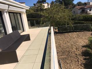 External glass balustrades in French Riviera , Ion Glass Ion Glass منازل زجاج