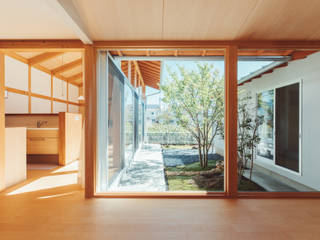 倉のある家, 稲山貴則 建築設計事務所 稲山貴則 建築設計事務所 Asian style windows & doors Wood Wood effect