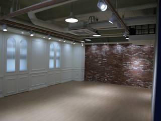 K studio, 규빗디자인웍스 규빗디자인웍스 Scandinavian style study/office Bricks