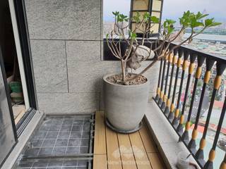三重─橡木色陽台, 新綠境實業有限公司 新綠境實業有限公司 Classic style balcony, veranda & terrace Wood-Plastic Composite Yellow