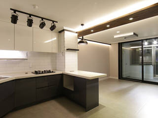 구로구 고척동 신원프라자 아파트인테리어 25평, DESIGNCOLORS DESIGNCOLORS Modern style kitchen