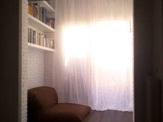 Apartamento en Barcelona, Pilar Pardal March Pilar Pardal March Quartos pequenos Tijolo Branco