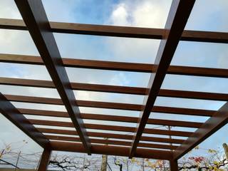 Timberman | Pérgola, Moradia @ Guimarães, Black Oak Company group|( Ooty. )( Timberman )( Growing ) Black Oak Company group|( Ooty. )( Timberman )( Growing ) Casas de madeira