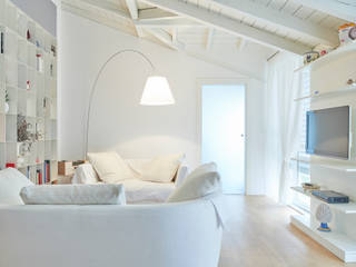 Appartamento CN, Studio Ecoarch Studio Ecoarch Modern living room