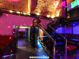 Exklusive Beleuchtung für ein Disco Club Restaurant in Mallorca, Moreno Licht mit Effekt - Lichtplaner, Hersteller Moreno Licht mit Effekt - Lichtplaner, Hersteller Commercial spaces Limestone Bars & clubs