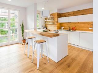 Haus von 1907, Die Wohnkomplizen Die Wohnkomplizen Built-in kitchens