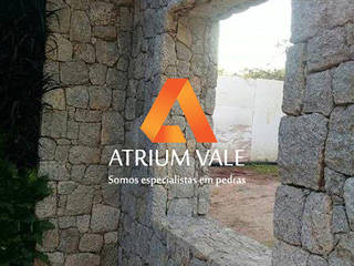 Revestimento com Tozeto de Moledo e Moledo Natural, Atrium Vale Pedras e Projetos Atrium Vale Pedras e Projetos Espacios comerciales Piedra