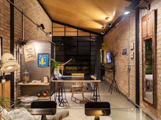 Loft Morro Agudo - Fábio Marins Arquitetura, Alessandro Guimaraes Photography Alessandro Guimaraes Photography غرفة نوم