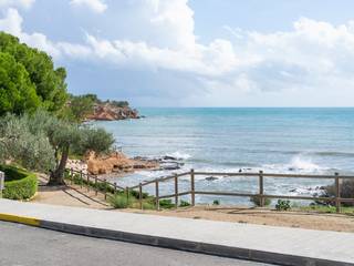 Home Staging chalet frente al mar en L'Ampolla, Home Staging Tarragona - Deco Interior Home Staging Tarragona - Deco Interior Casas de estilo mediterráneo