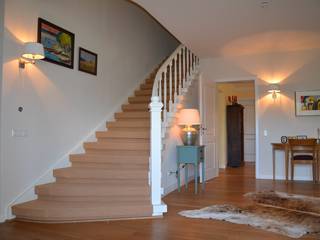 R32, arché techné néos arché techné néos Country style corridor, hallway& stairs