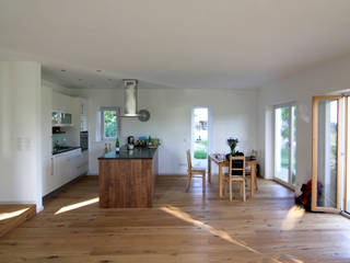 Einfamilienhaus am Maisinger See, WSM ARCHITEKTEN WSM ARCHITEKTEN Modern kitchen