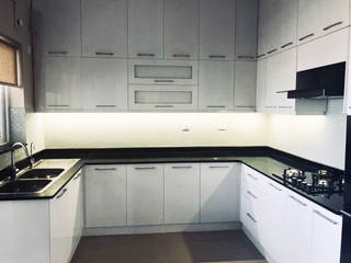 Purvankara, Alcyone Interiors Alcyone Interiors Kitchen