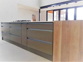 Zingana Kitchens and Cabinetry