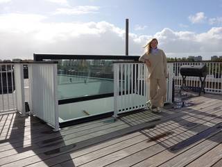 Amsterdam roof terrace - Glazed roof access hatch, Staka Premium Staka Premium Azoteas