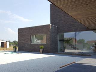 MAISON D , RIVA Architectes RIVA Architectes 일세대용 주택