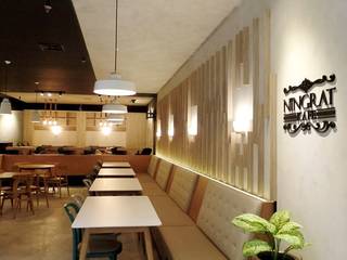 Cafe , PT. INTEREKA BANGUN PT. INTEREKA BANGUN Commercial spaces