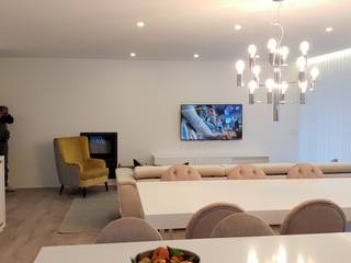 Sala de estar e jantar intemporal, Alma Braguesa Furniture Alma Braguesa Furniture Ruang Keluarga Modern MDF