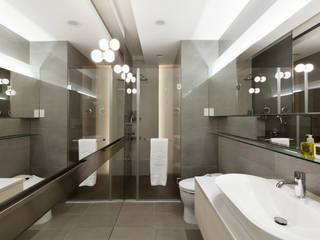 毛宅 Mao Residence, 何侯設計 Ho + Hou Studio Architects 何侯設計 Ho + Hou Studio Architects Modern style bathrooms