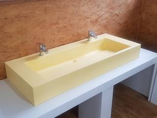 sc-01, SURFACED 창조 SURFACED 창조 Minimalist bathroom