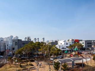 포항 카페주택 티움 (Tea-Um), (주)건축사사무소 더함 / ThEPLus Architects (주)건축사사무소 더함 / ThEPLus Architects Condominios