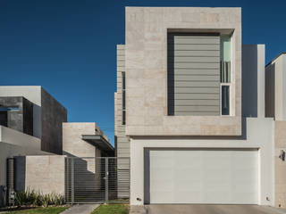 SM, HADVD Arquitectos HADVD Arquitectos Modern home