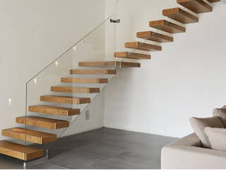 Cantilever Staircase with Glass balustrade, Grand Design Stairs Grand Design Stairs Escalier