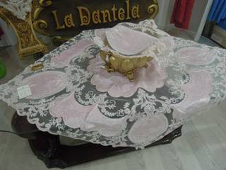 salon örtü takımı, LaDantela LaDantela Cuartos de estilo tropical Textil Rosa
