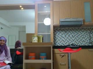 Apartemen Green Palace Kalibata , PT Solusi Eka Optima PT Solusi Eka Optima Small kitchens