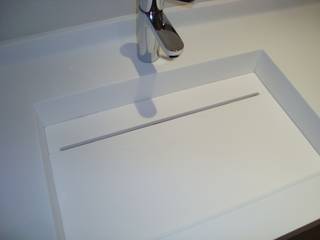Corian encimera baño, INNOBANYS solid surface INNOBANYS solid surface Modern bathroom