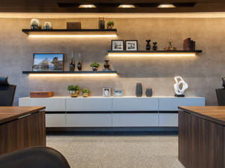 OFFICE - ALPHAVILLE , Infinity Spaces Infinity Spaces Phòng học/văn phòng phong cách hiện đại