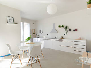 Home staging in appartamento al grezzo, Home Staging & Dintorni Home Staging & Dintorni Modern style kitchen