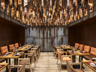 BULL Butcher and Wine. Steakhouse interior, YUDIN Design YUDIN Design مساحات تجارية