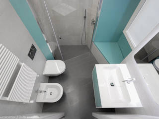 BAGNO "DIAGONALE", MINIMA Architetti MINIMA Architetti Minimalist style bathroom