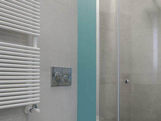 BAGNO "DIAGONALE", MINIMArchitetti MINIMArchitetti Minimalist style bathroom