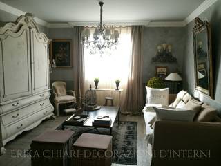 Erika Chiari-decorazioni d'interni realizzazione ambiente, ERIKA CHIARI - DECORAZIONI D'INTERNI ERIKA CHIARI - DECORAZIONI D'INTERNI Casas clássicas Madeira Efeito de madeira