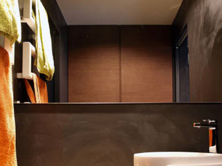 Black&wood, SuMisura SuMisura Phòng tắm phong cách hiện đại Gỗ Black