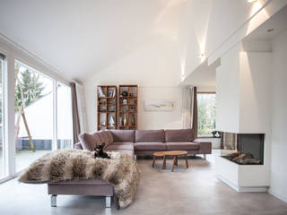 Verbouwing en uitbreiding villa Heilig Landstichting, Bouwbedrijf Lelieveldt Bouwbedrijf Lelieveldt Modern living room