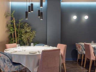 K anròs Restaurant. Ideas Interiorismo Exclusivo, SLU Bares y clubs de estilo mediterráneo