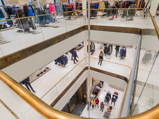 ZARA Corso Vittorio Emanuele, Milano, Decor Group Decor Group Escaleras