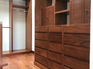 MDF Enchapado Para Fabricación De Muebles, La ChaPa La ChaPa Minimalist style dressing rooms Wood Wood effect