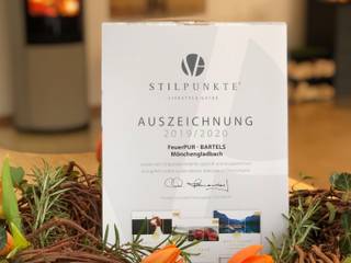 TOP - Dienstleister STILPUNKTE®, FeuerPUR FeuerPUR Livings modernos: Ideas, imágenes y decoración