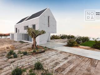 Casa das Oliveiras Casas minimalistas por Nora Atelier Minimalista