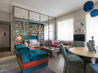 Via Sant'Erasmo: partizioni in vetro per un soggiorno pieno di luce, studioQ studioQ Asian style living room