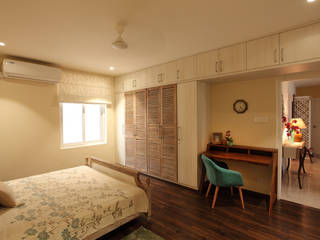 Apartment, Hyderabad, Saloni Narayankar Interiors Saloni Narayankar Interiors Rustikale Schlafzimmer Massivholz Beige