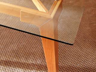 Rectangular Conference Table with Glass Top, REIS REIS モダンデザインの 書斎 ガラス 透明