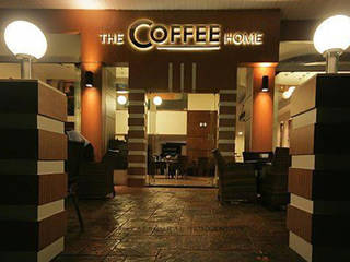 The Coffee Home Samsun, Palmiye Koçak Sandalye Masa Koltuk Mobilya Dekorasyon Palmiye Koçak Sandalye Masa Koltuk Mobilya Dekorasyon Ogród wewnętrzny