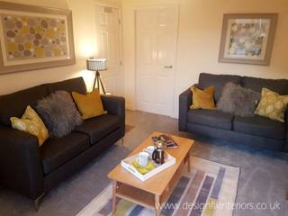 A zesty yellow 2 bed showhome, Design Fix - Interiors Design Fix - Interiors 北欧デザインの リビング