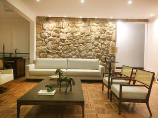 Quinta da Bela Vista, Studio Santoro Arquitetura Studio Santoro Arquitetura Rustic style living room Stone