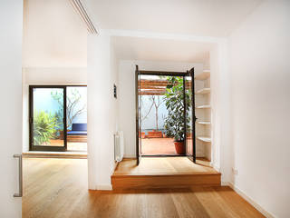 VIVIENDA REPARTIDOR, GRACIA, SPACIUS, arquitectura interior SPACIUS, arquitectura interior غرفة المعيشة خشب Wood effect